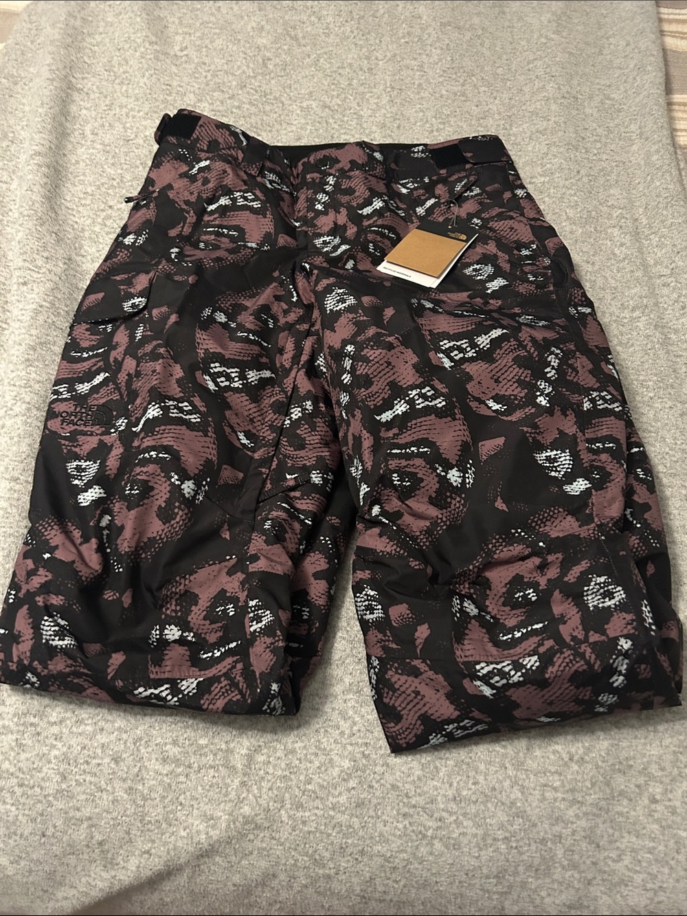 NWT The North Face snakeprint Freedom pants